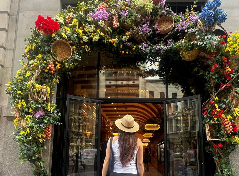 20 Must-Visit NYC Restaurants Embracing Zero Waste Practices - Decor Hint Mangia, Multiple Locations