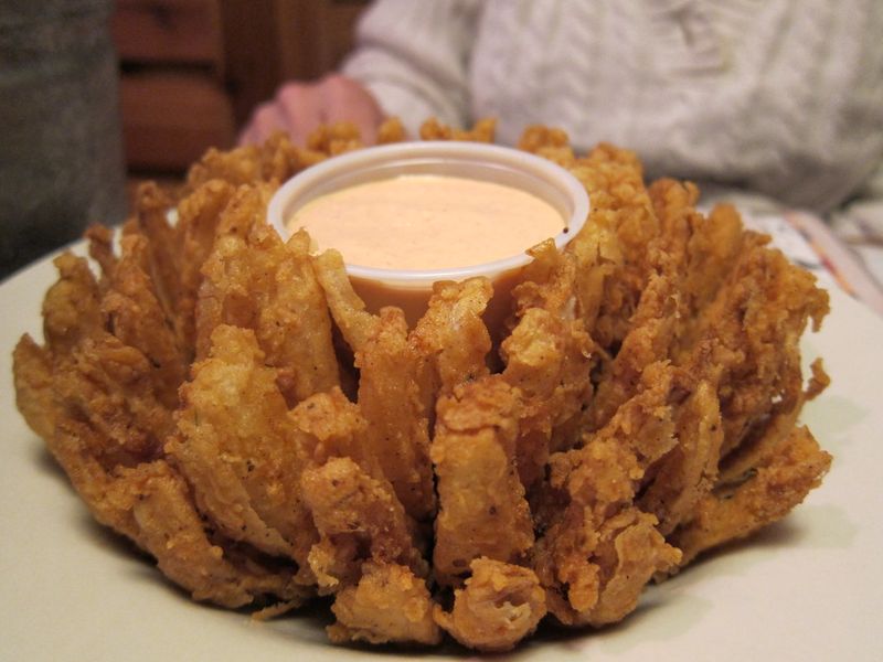 The Texas Roadhouse Secret Menu Item Every Cheese Lover Needs To Know About - Decor Hint Inside The Ingredients: Layers Of Melted Perfection