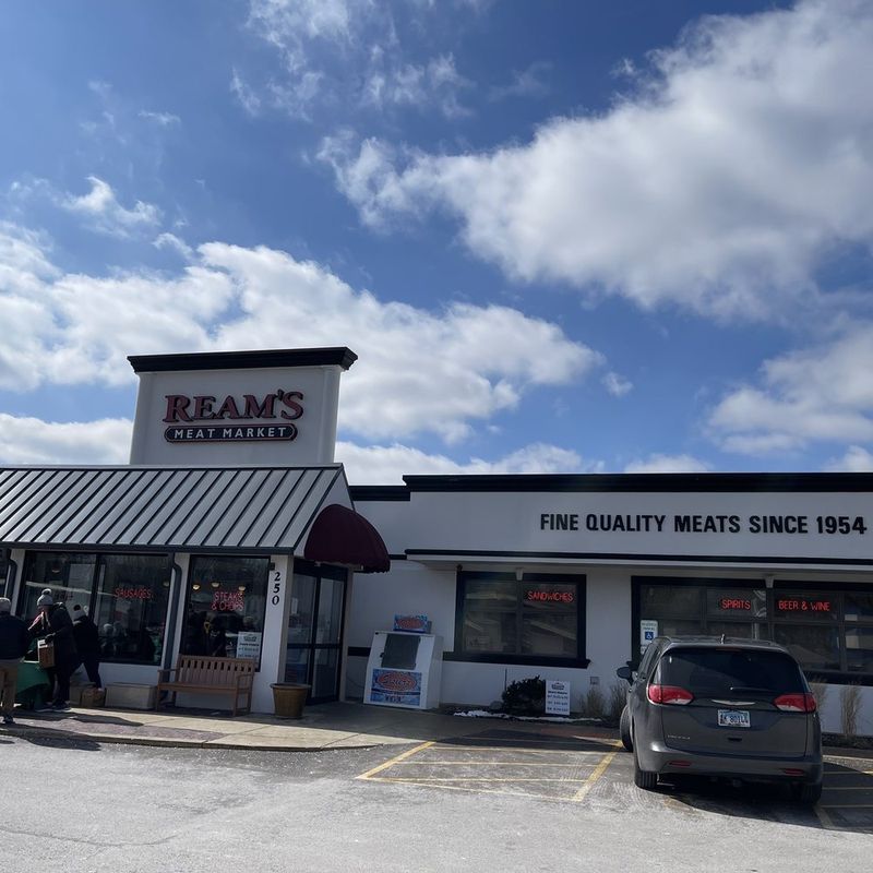 Reams Meat Market, Elburn