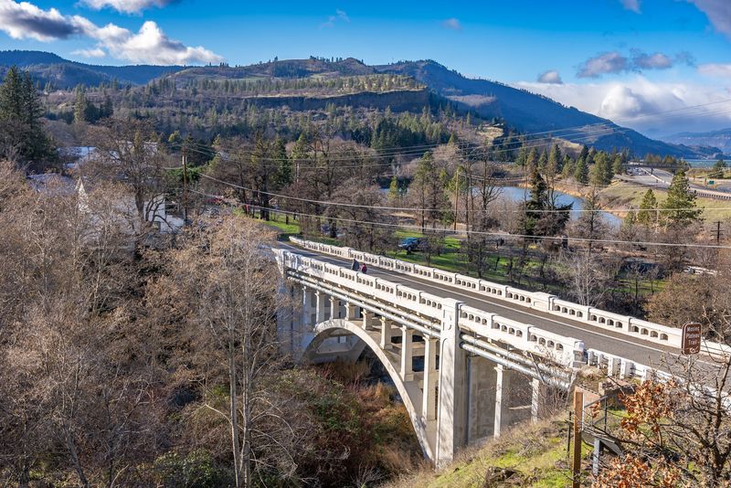 Why Mosier Belongs On Your Oregon Travel List