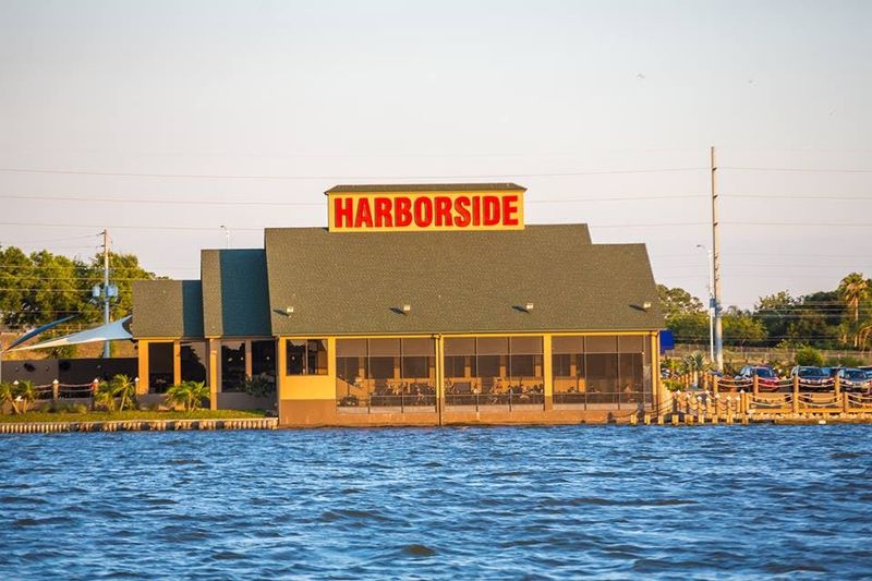 Where Flavor Meets The Lake: 19 Must-Try Florida Waterfront Restaurants - Decor Hint Harborside, Winter Haven