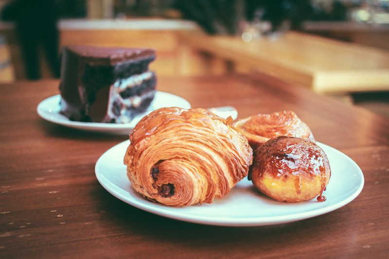 Where To Find The Best Croissants In Los Angeles - Decor Hint République