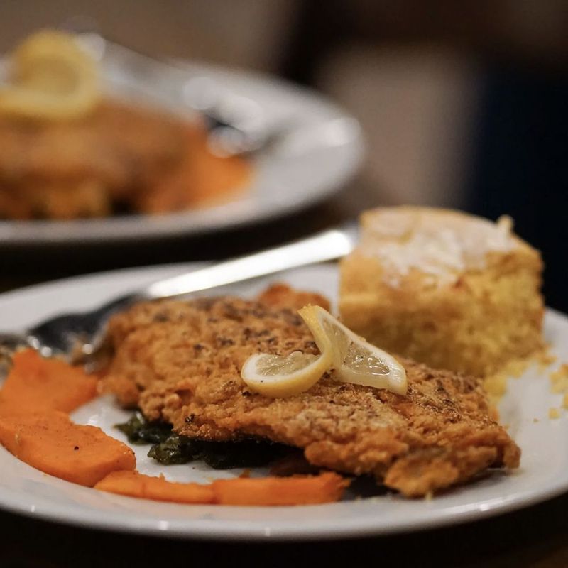 Magnolia Cafe - Austin's 24-Hour Comfort Stop