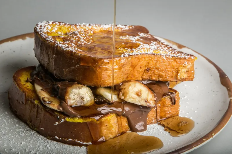 New Jersey Comfort Food Landmarks That Even New Yorkers Cross The River For - Decor Hint Tick Tock Diner - Clifton