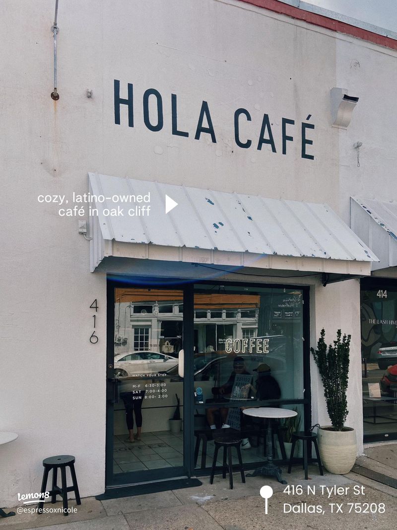 Hola Café