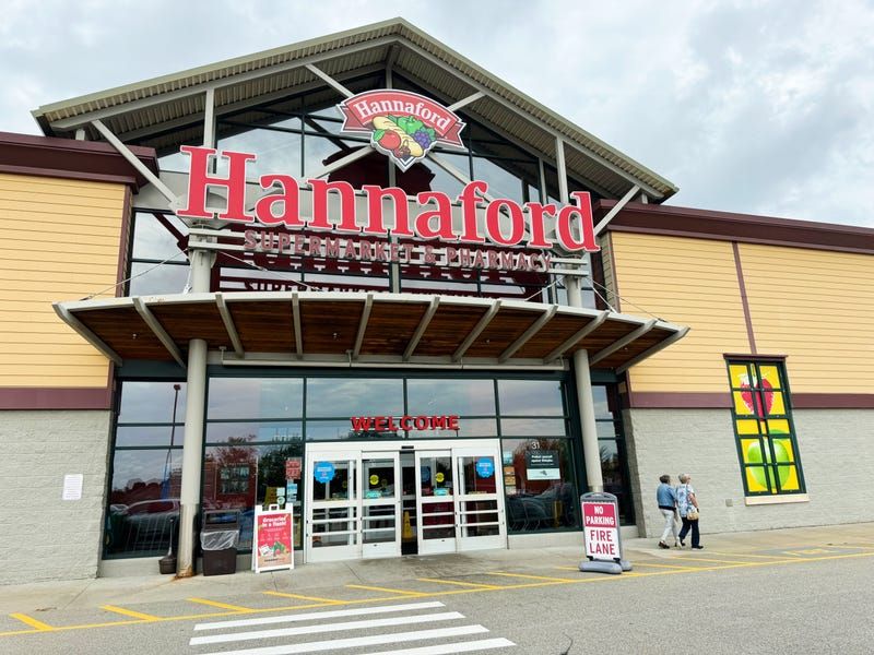 Maine Grocery Stores Known For Fresh Seafood And Local Catch - Decor Hint Hannaford