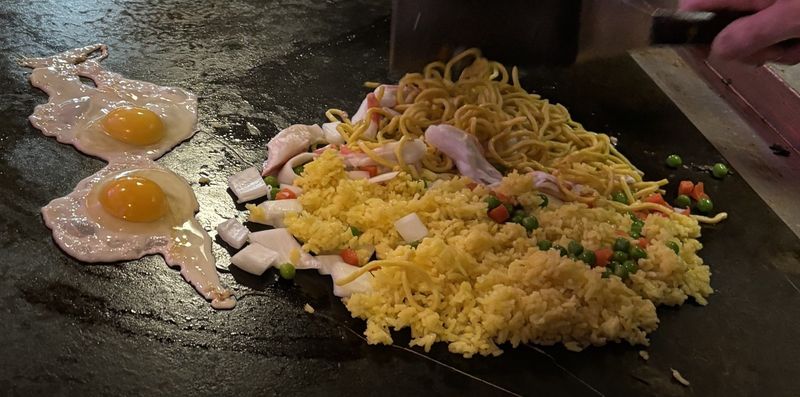 This All-You-Can-Eat Buffet In Massachusetts Feels Like A Hug On A Plate - Decor Hint Made-To-Order Hibachi Grill Station