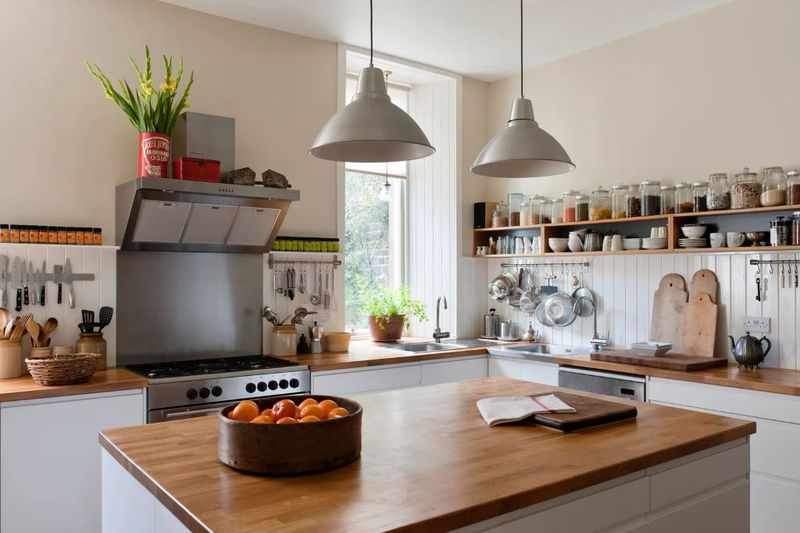 Natural Materials Like Butcher Block And Soapstone