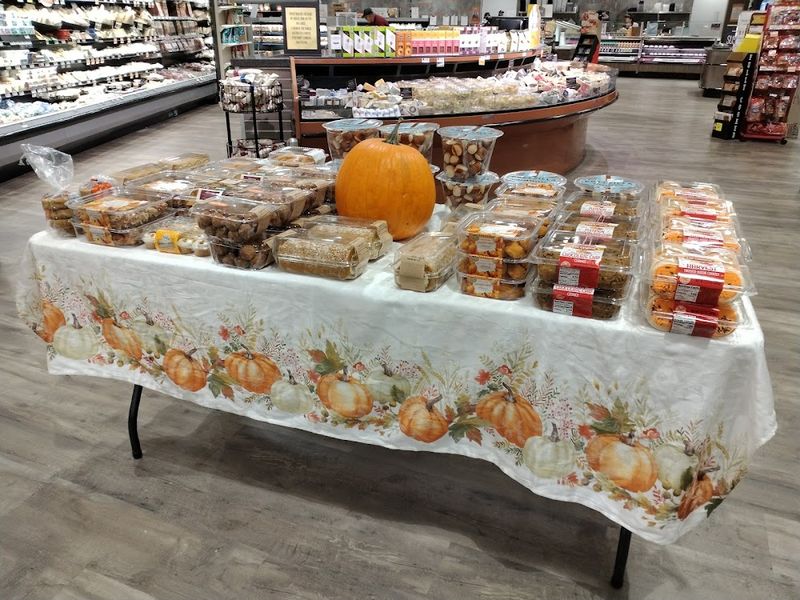 Vermont Grocery Stores Known For Fresh Pumpkins And Fall Produce - Decor Hint Hannaford Supermarket - Essex Junction