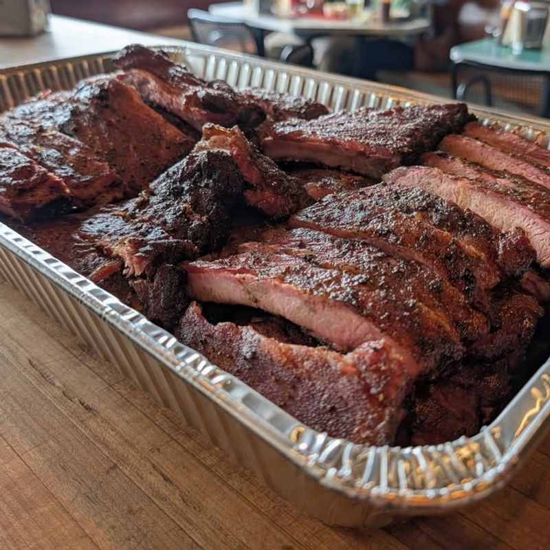 13 Oregon BBQ Spots Serving Authentic Wood-Smoked Flavor - Decor Hint Storrs Smokehouse, Newberg