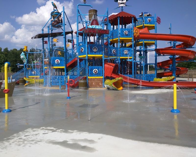 10 Forgotten Georgia Amusement Parks Slowly Being Reclaimed By Nature - Decor Hint Malibu Norcross (Gwinnett County)