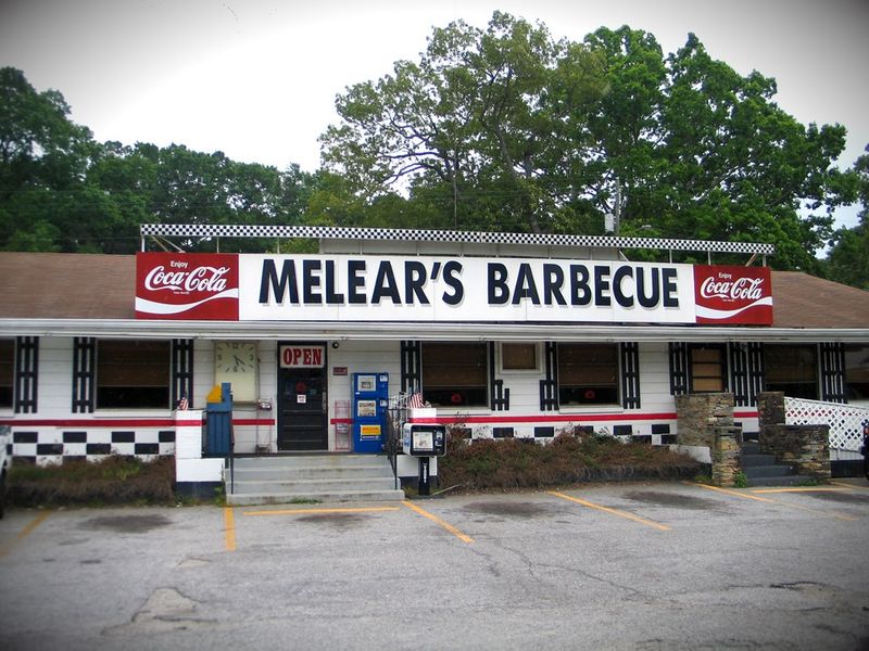 10 Georgia Country Restaurants Full Of Charm And Worth Every Mile - Decor Hint Melear's Barbecue in Fayetteville
