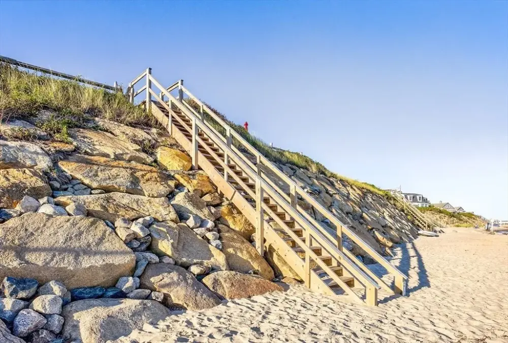 Location Magic: Steps From Cape Cod Bay