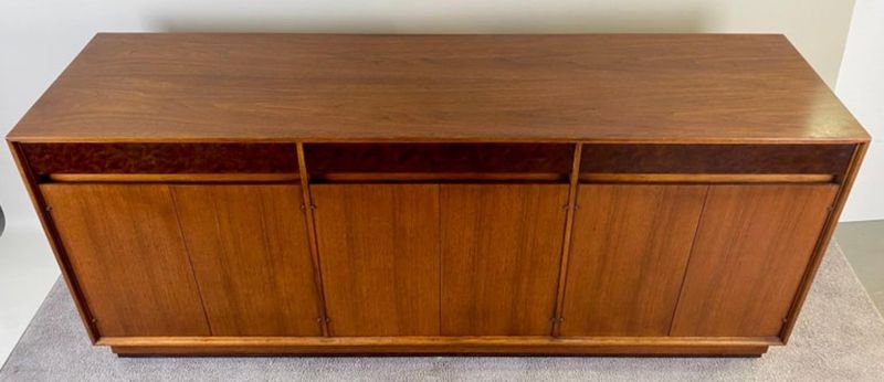 11 Furniture Trends Michigan Homes Are Bringing Back - Decor Hint Mid-Century Modern Sideboards
