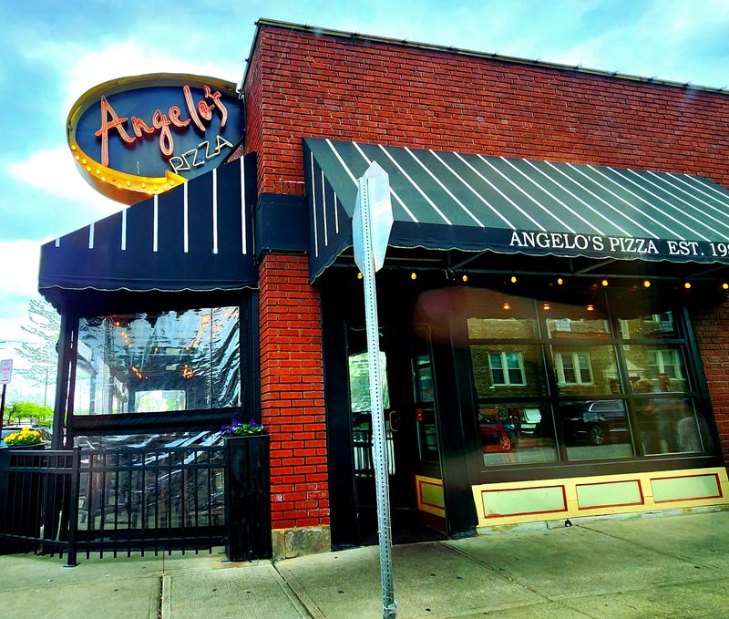 Angelo's Pizza
