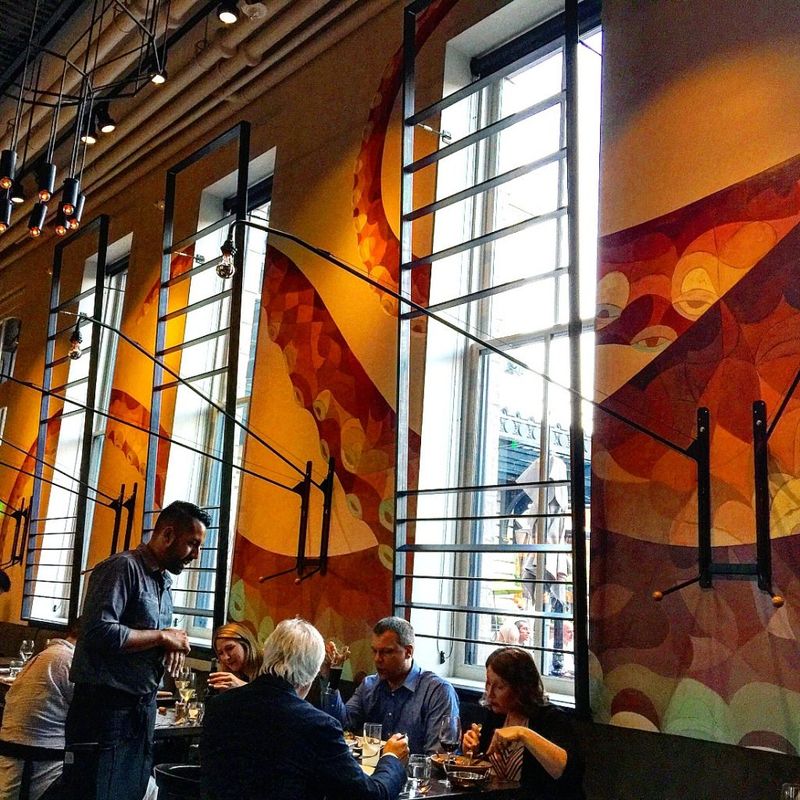 14 High End Colorado Seafood Spots Locals Recommend For A Special Night Out - Decor Hint Stoic & Genuine