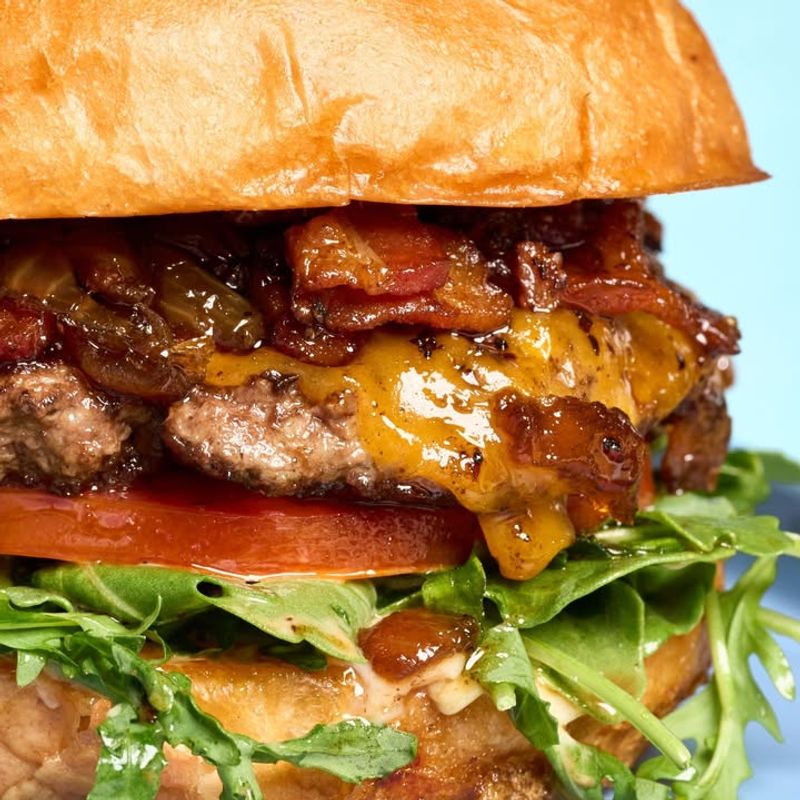 15 Must-Try Colorado Burger Spots With Double Cheeseburgers Everyone Talks About - Decor Hint Park Burger