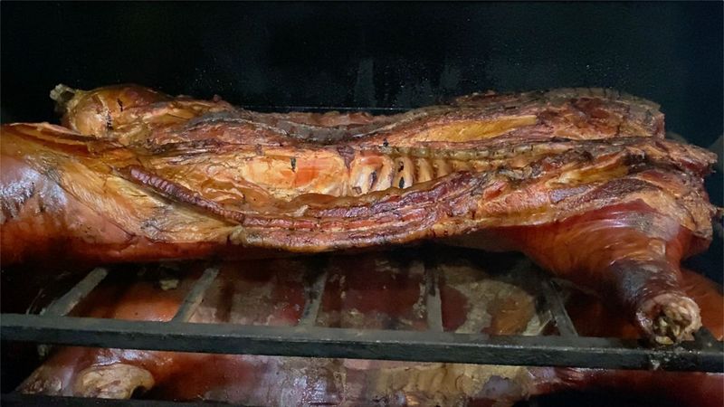 16 Hidden North Carolina Eateries Locals Can't Stop Talking About - Decor Hint Skylight Inn BBQ