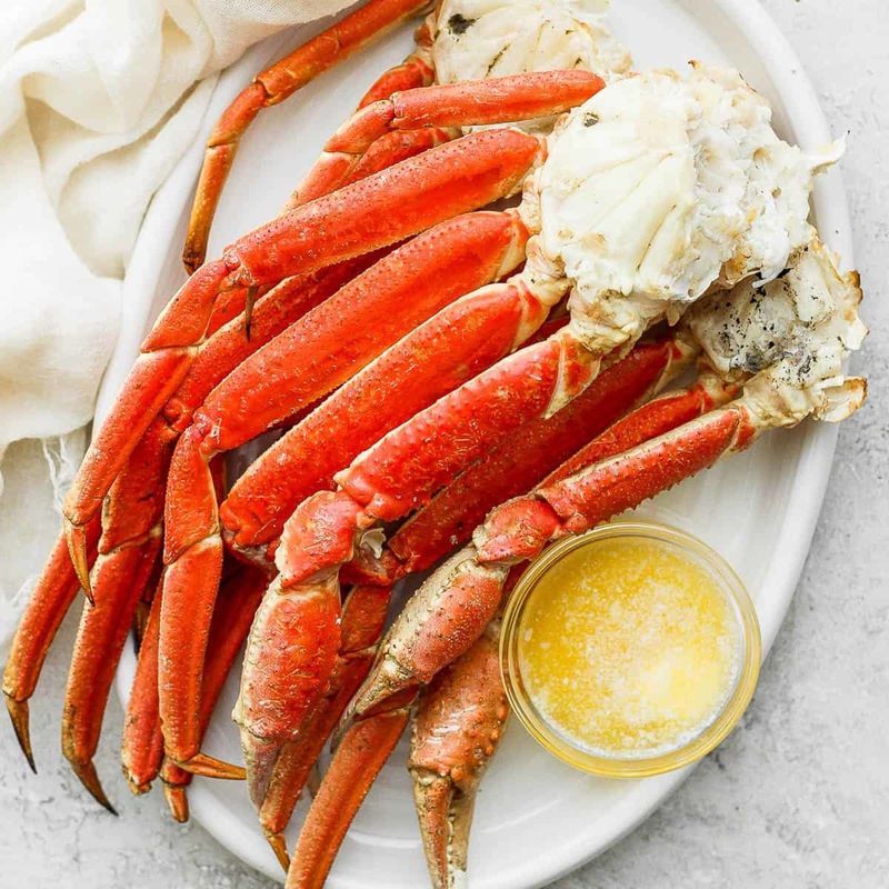 16 Seafood-Packed Florida Buffets Serving Endless Crab Leg Feasts - Decor Hint Boston Lobster Feast