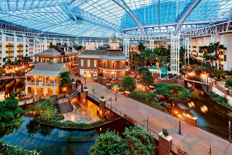 9 Tennessee Light Displays That Show Off The State At Christmas - Decor Hint A Country Christmas at Gaylord Opryland Resort