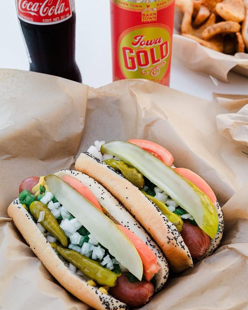 These 15 Hole-In-The-Wall Iowa Eateries Are Small But Mighty - Decor Hint The Filling Station – Ames