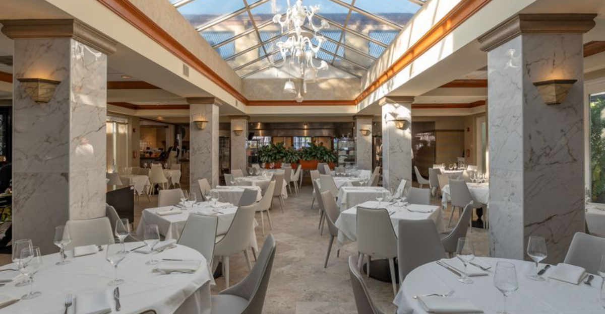A Florida Restaurant Bringing Authentic Italian Flavors To Life - Decor Hint