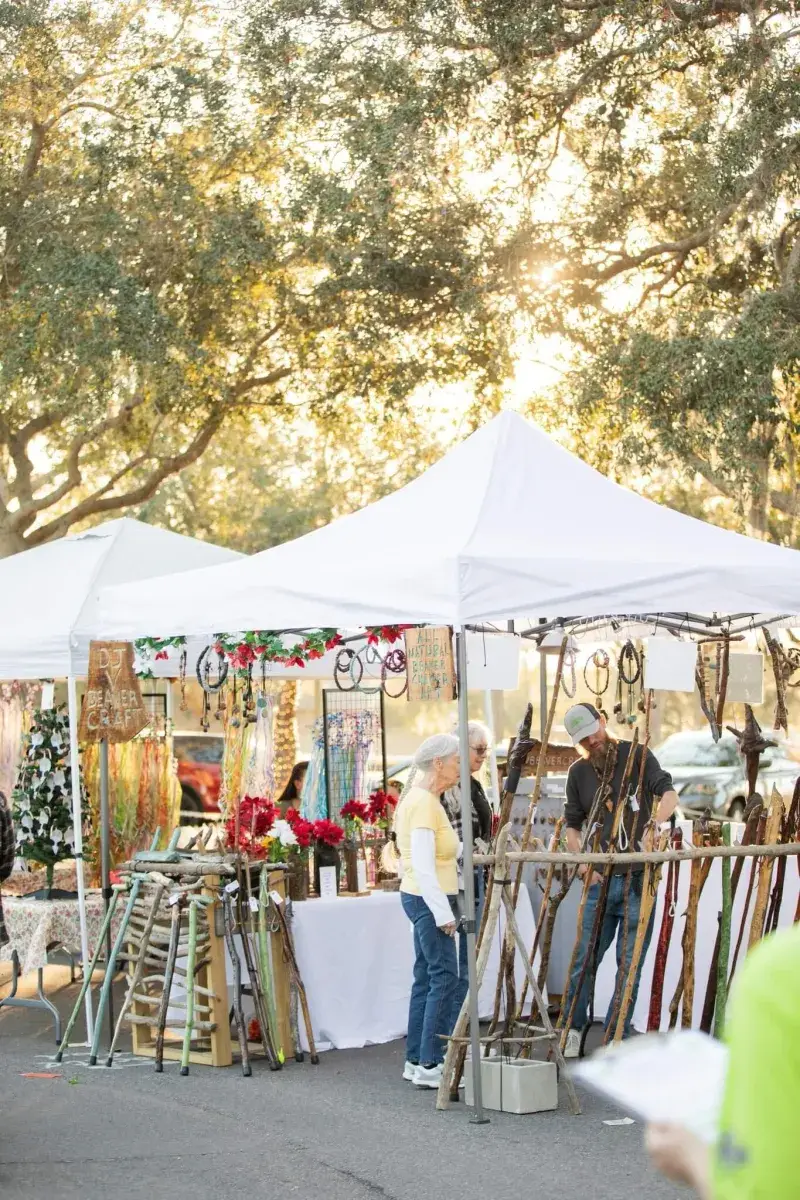 Holiday Markets In Tampa Bay Worth Visiting For Unique Gifts - Decor Hint Light Up Trinity Holiday Market Event