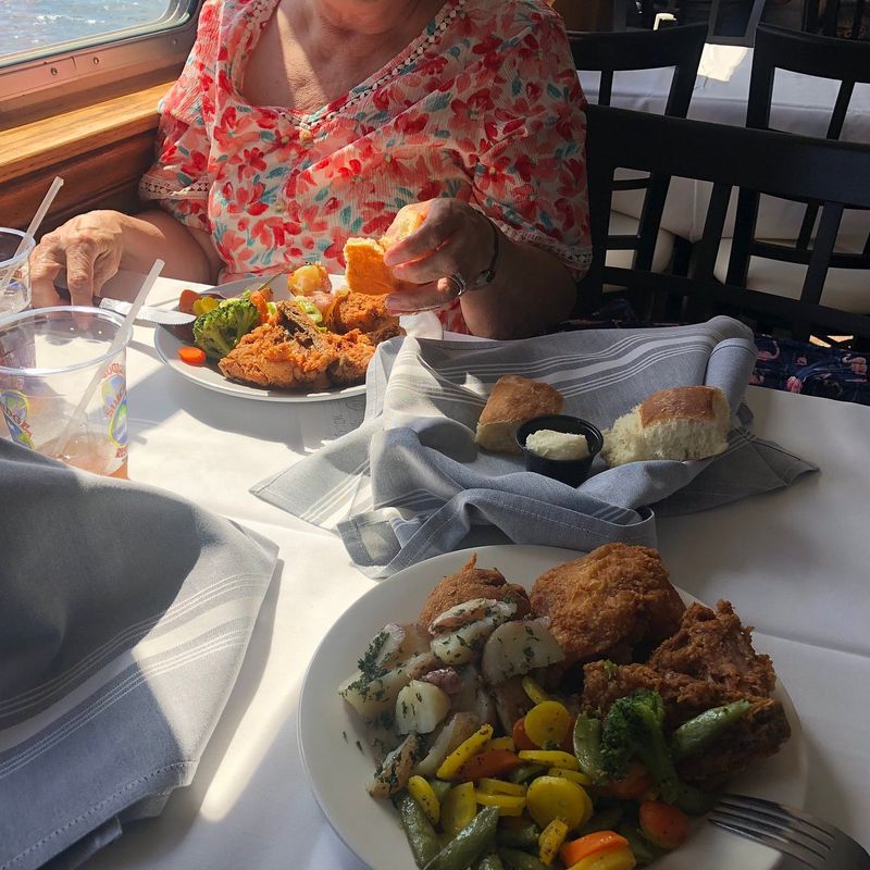 18 Weekend Seafood Buffets In Maryland That Always Stay Packed - Decor Hint Suicide Bridge Restaurant