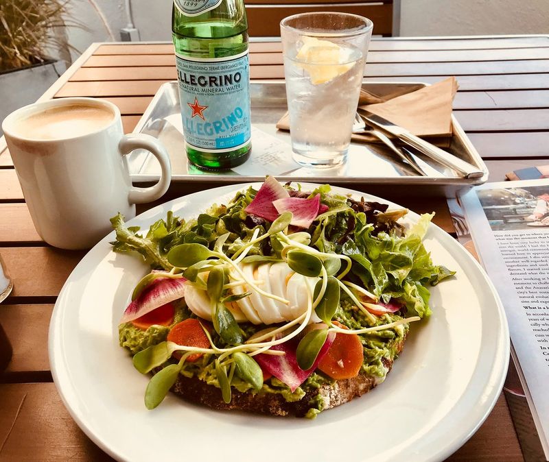 The Grove Cafe & Market