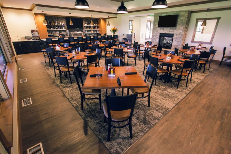 10 Michigan Spots For A Perfect Lakeside Fish Fry - Decor Hint Arcadia Bluffs Restaurant – Arcadia