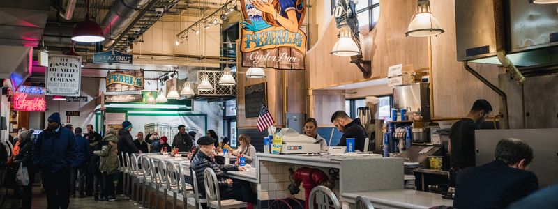 Must-Try Seafood Restaurants Across Pennsylvania Offering Endless Plates Of Flavor - Decor Hint Pearl's Oyster Bar - Philadelphia