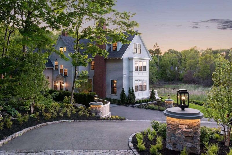 Newburyport - Coastal Living At Premium Prices