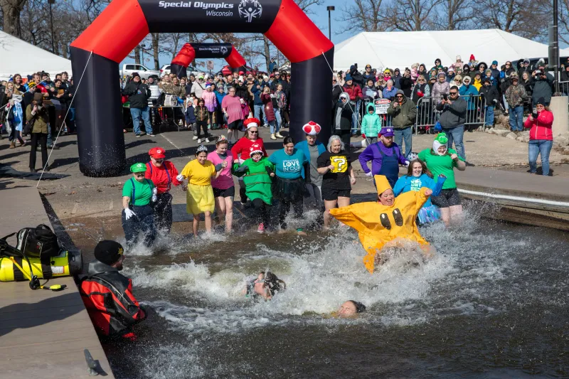 Sturgeon Bay Polar Plunge