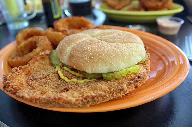10 Indiana Pork Tenderloin Sandwiches Too Big For The Bun - Decor Hint Nick's Kitchen in Huntington