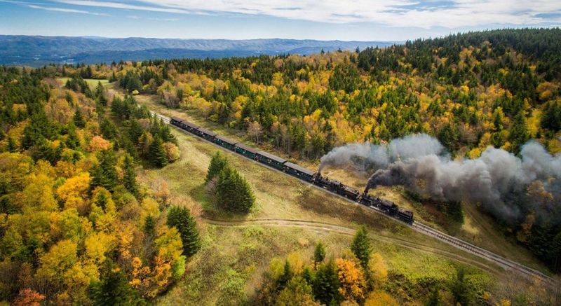 9 North Carolina Train Rides With Beautiful Fall Views - Decor Hint Cass Scenic Railroad Autumn Excursions