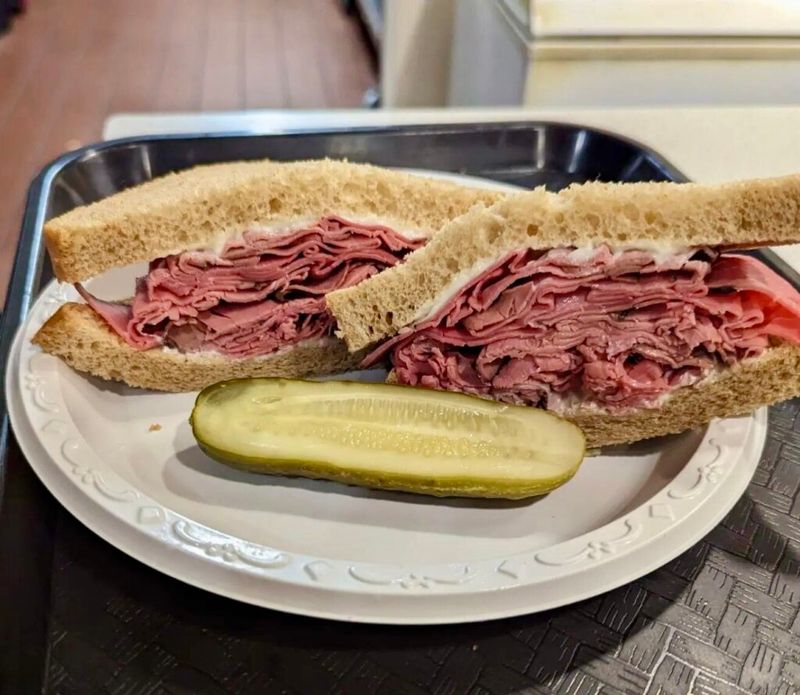 20 Washington, D.C. Delis That Might Be The Capital's Best-Kept Secret For Pastrami Lovers - Decor Hint Loeb's NY Deli