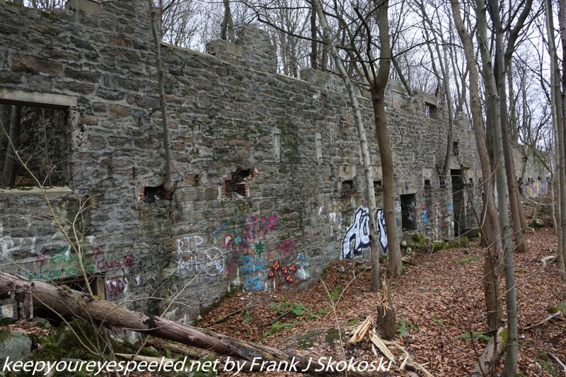 15 Forgotten Pennsylvania Towns That Tell Haunting Stories Of The Past - Decor Hint Masten: The Company Town Time Forgot