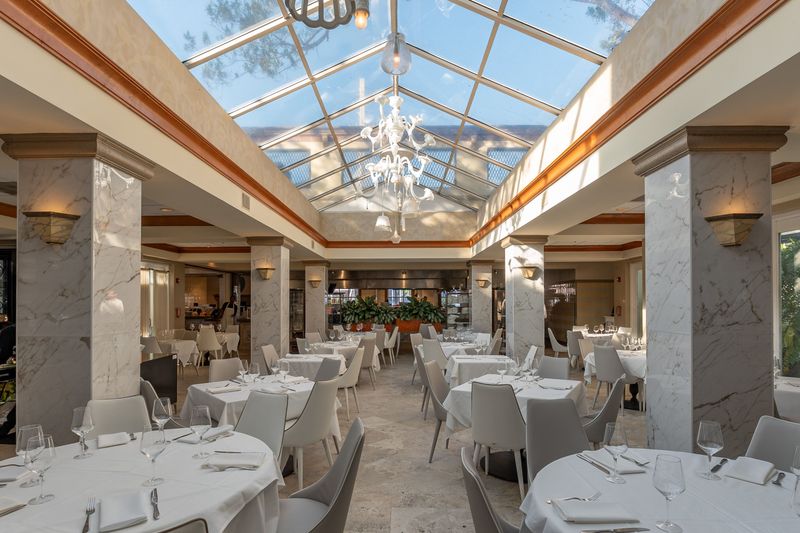 Elegant Ambiance Inspired By Italian Villas