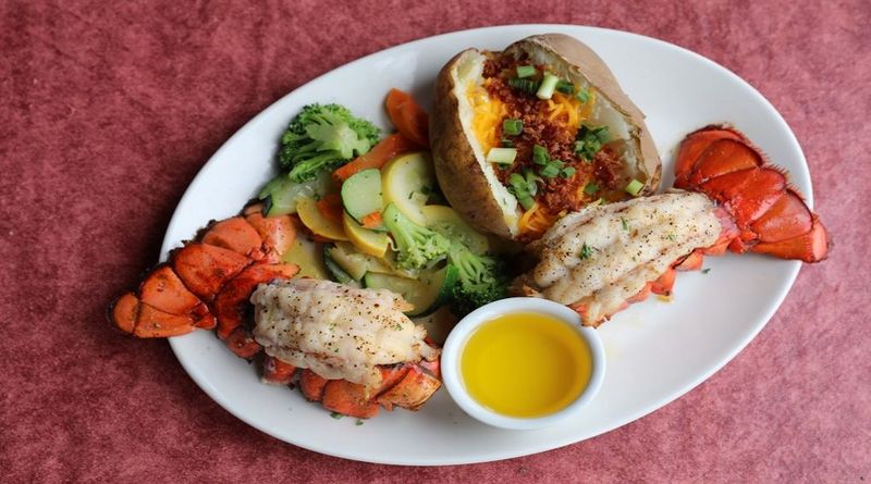 18 Fish Fry Hotspots Across Texas That Bring The Southern Flavor - Decor Hint Fisherman's Wharf in Corpus Christi