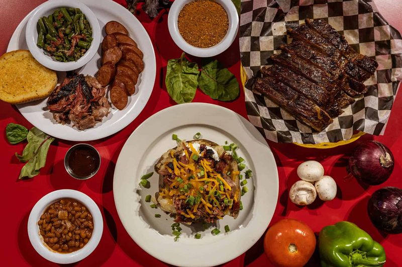 Kansas Barbecue Buffets That Satisfy Every Craving - Decor Hint Two Brothers BBQ - Daily Buffet with a Brunch Twist