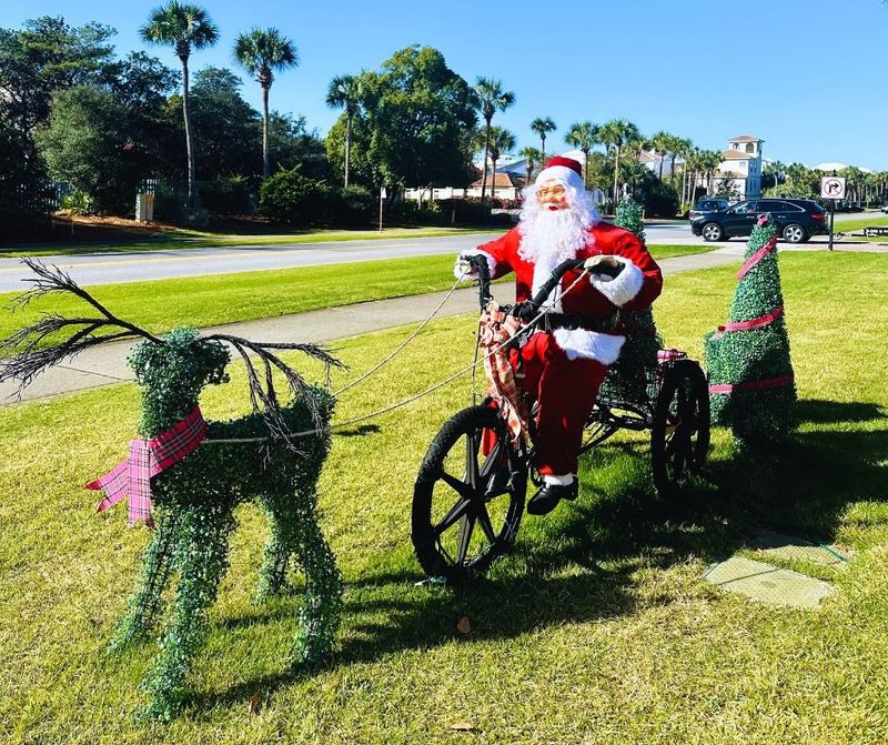 Grayton Beach Christmas Parade