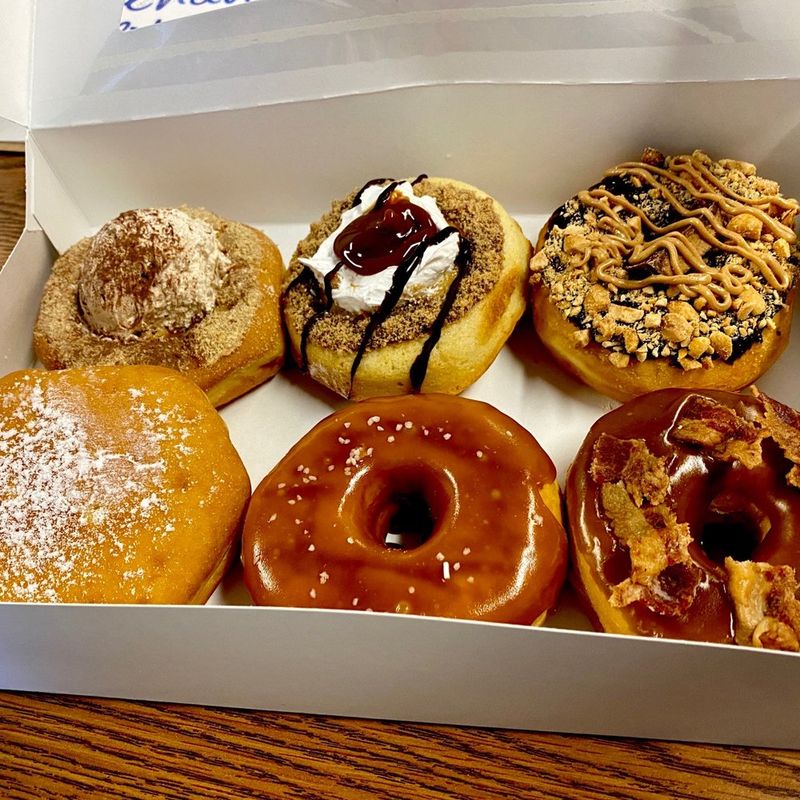 15 Beloved New Jersey Donut Places Where Every Bite Is Worth The Trip - Decor Hint Krave Cafe