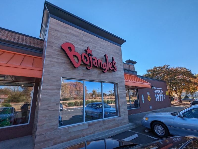 12 Family-Run Fried Chicken Restaurants In North Carolina - Decor Hint Bojangles' Original Location