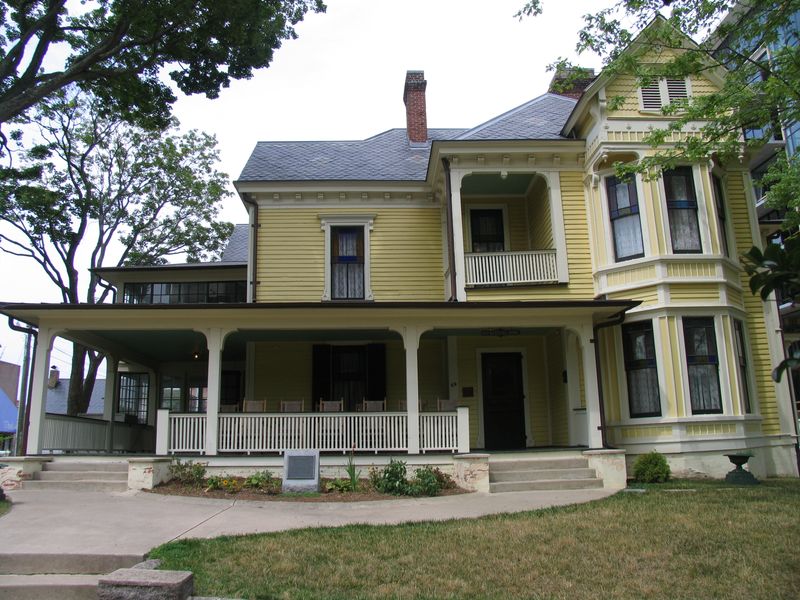 Discover Enchanting Historic Homes Across North Carolina - Decor Hint Thomas Wolfe Memorial In Asheville