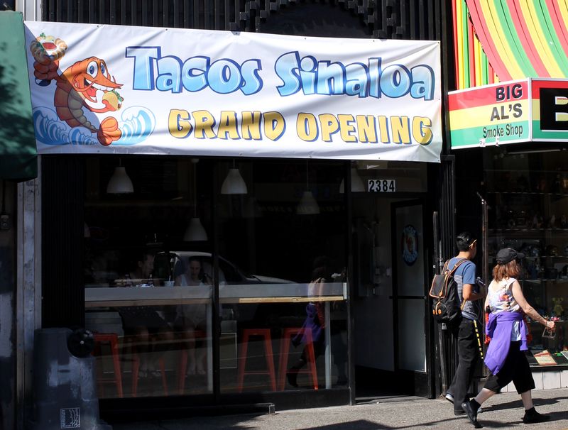 California Taco Truck Serving Burritos That Wow Locals - Decor Hint Night Owl Approved: Open Late For Your Cravings