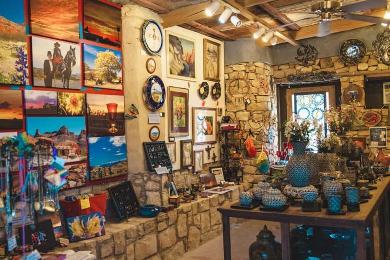 Vibrant Art Scene Captures Desert Spirit