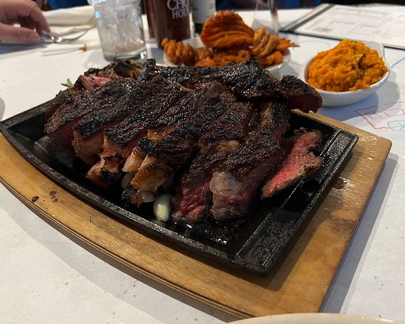 Montana Buffets Dishing Out Heaping Servings Of Comfort Flavor And Local Charm - Decor Hint Big Sky Smokehouse Buffet - Bozeman