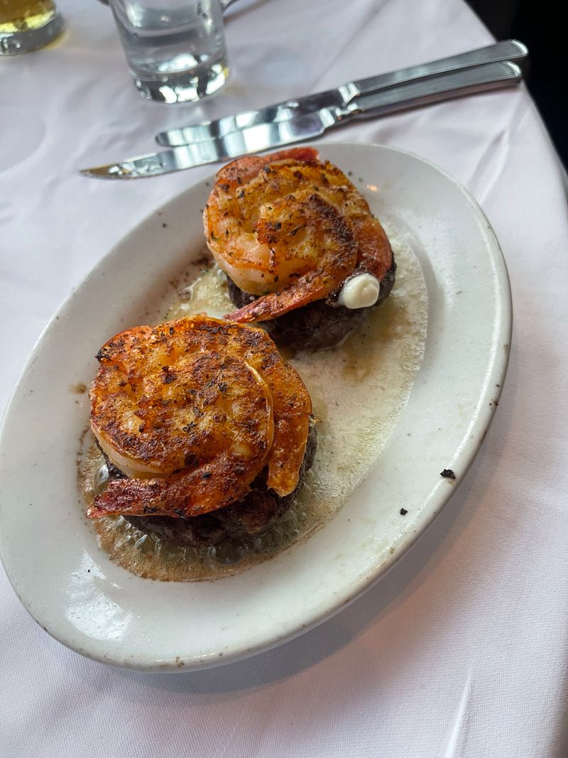 Must-Try Nevada Seafood Restaurants Worth Every Mile - Decor Hint Ruth's Chris Steak House