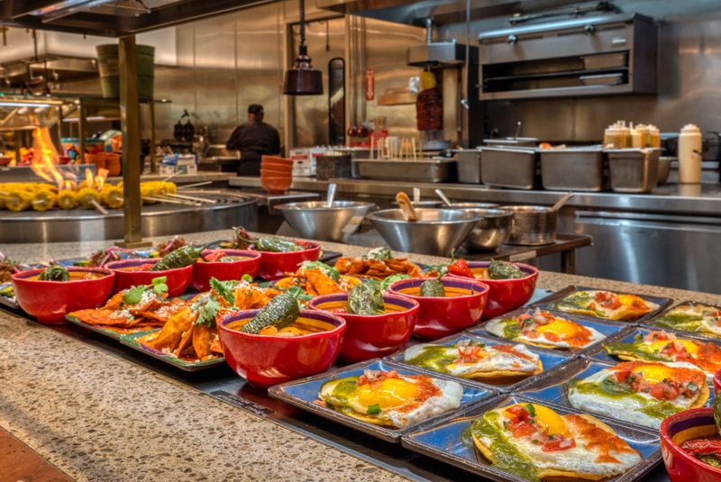 20 New Jersey Buffets So Good You'll Go Back For Seconds Of Garden State Goodness - Decor Hint Caesars Atlantic City - Bacchanal Buffet