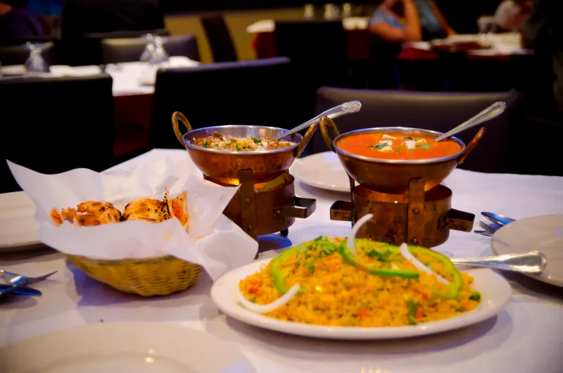 20 New Jersey Buffets So Good You'll Go Back For Seconds Of Garden State Goodness - Decor Hint Taj Mahal - Jersey City